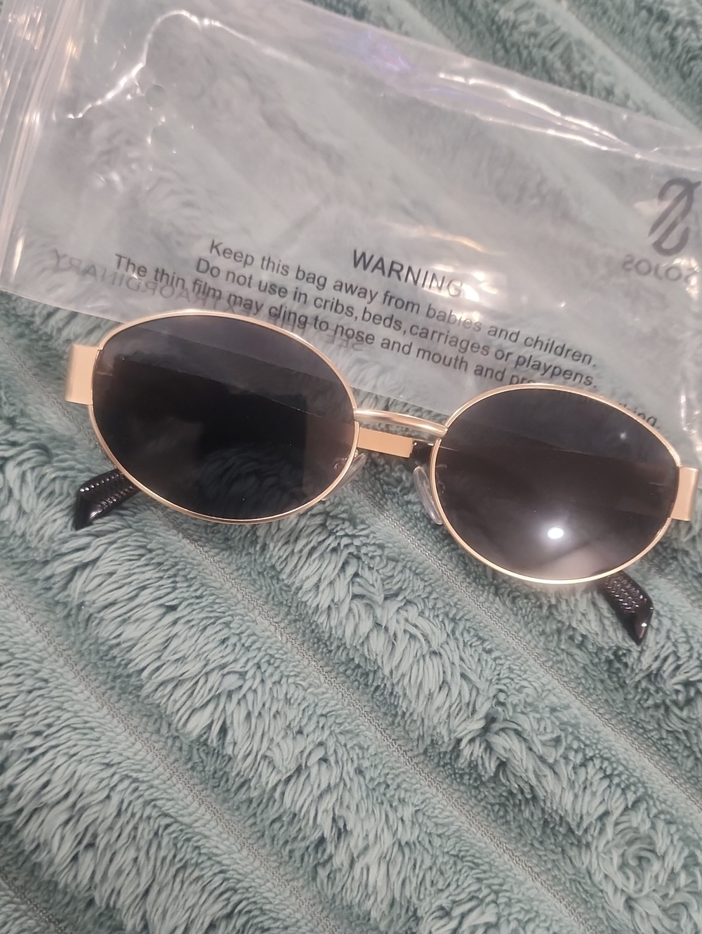 Gold Frame Black Lens Oval Sunglasses - Women Accessories
